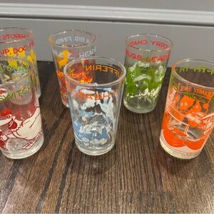 Vintage Looney Tunes Juice Glasses 1970s  - Colorful Set of 6
